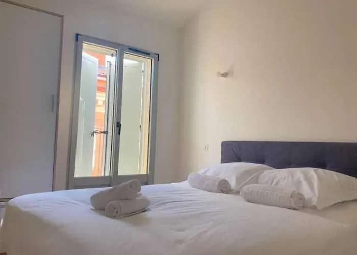 Apartment Forcioli Conti T2 Confort *